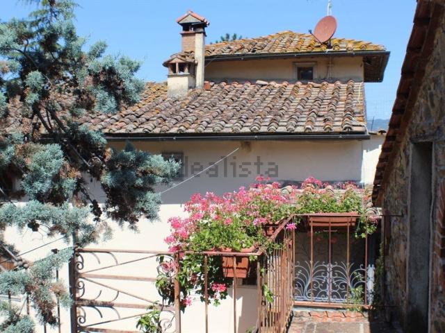 Rustico in vendita a Unione di Comuni Valdarno e Valdisieve, Pontassieve