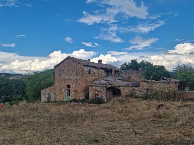 Rustico in vendita a Abbadia Di Montepulciano, Toscana