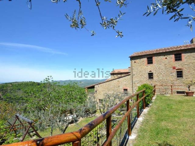 Rustico in vendita a Bucine, Toscana