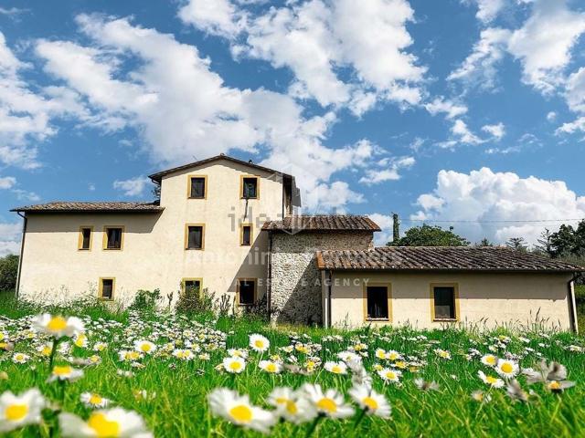 Rustico in vendita a Montecastrilli, Umbria