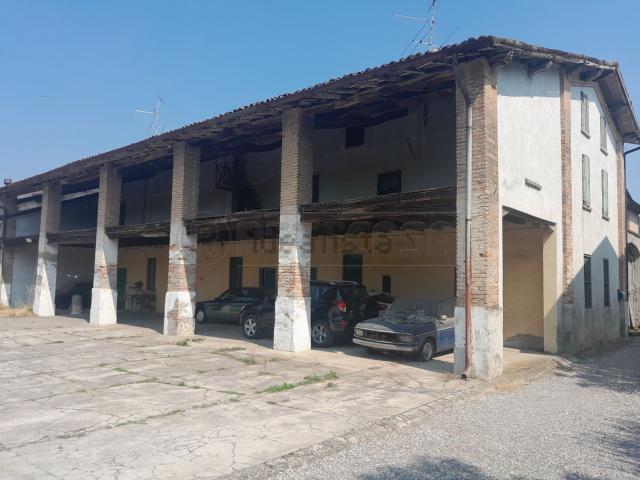 Rustico in vendita a Crema, Lombardia