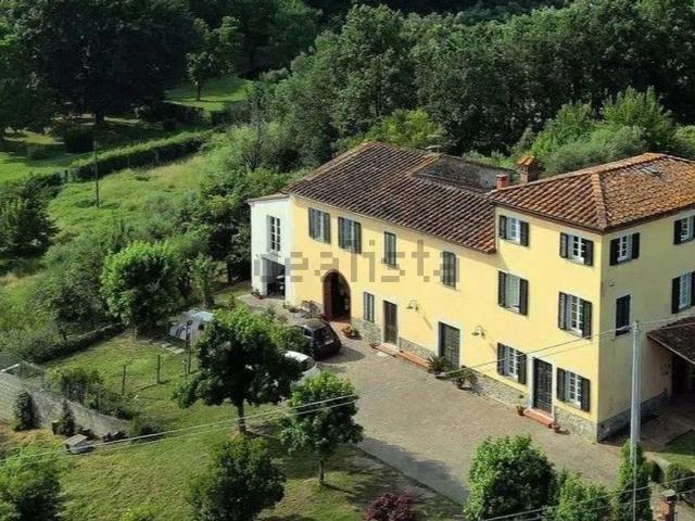 Rustico in vendita a Capannori, Toscana