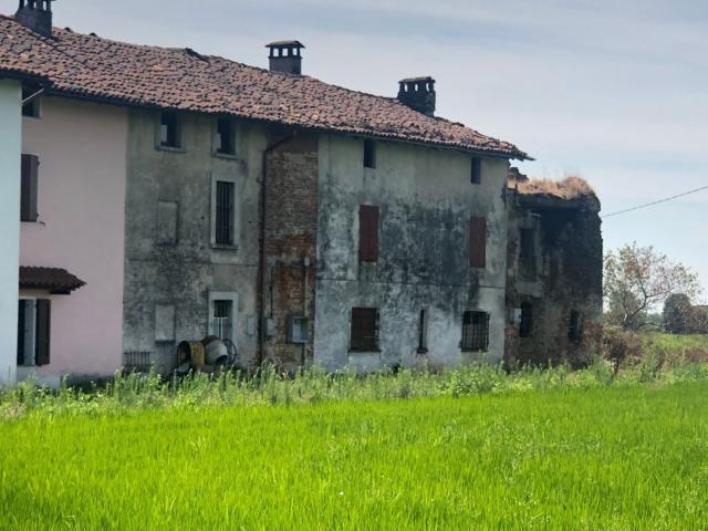 Rustico in vendita a Piemonte, Novara