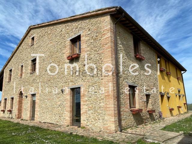 Rustico in vendita a Urbino, Pesaro e Urbino