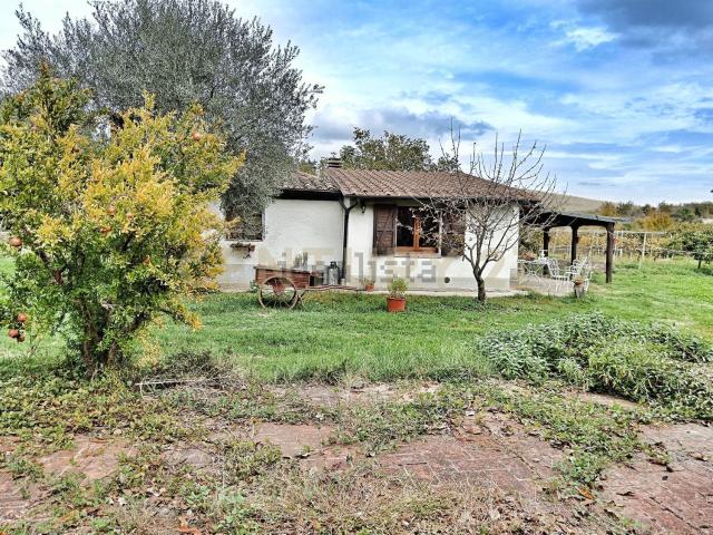 Rustico in vendita a Zona Industriale Casa del Corto, Piancastagnaio
