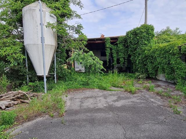 Rustico in vendita a Brusaporto, Lombardia