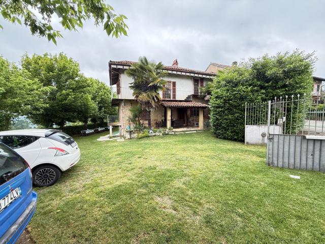 Rustico in vendita a Piemonte, Asti