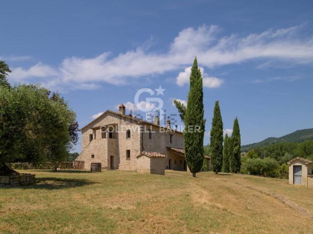 Rustico in vendita a Umbertide, Umbria