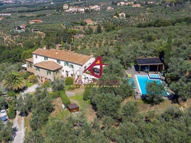 Rustico in vendita a Borgano, Lamporecchio