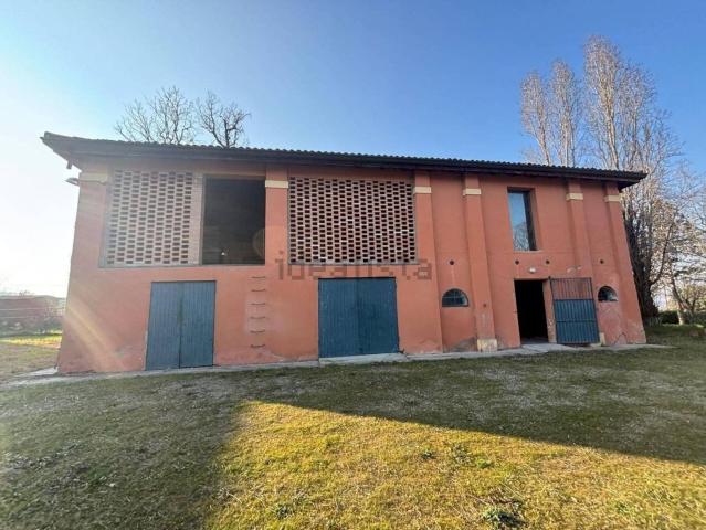Rustico in vendita a Unione dei comuni Savena-Idice, Ozzano Dell'emilia