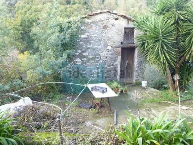 Rustico in vendita a Vezzano Inferiore, Vezzano Ligure