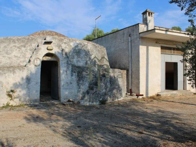 Rustico in vendita a Ostuni, Brindisi