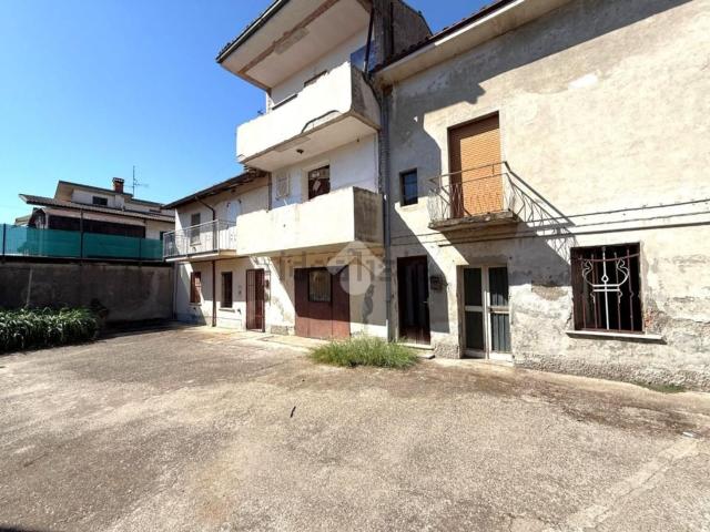Rustico in vendita a Palazzo Pignano, Cremona