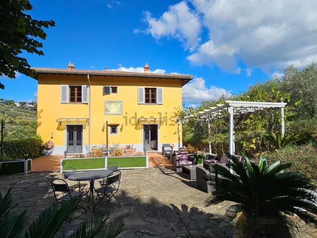 Rustico in vendita a Carmignano, Toscana