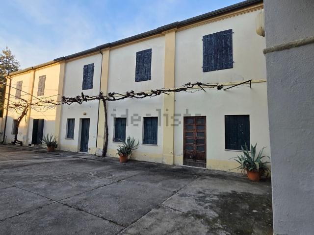Rustico in vendita a Cartigliano, Veneto
