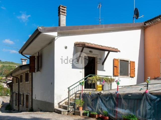 Rustico in vendita a La Cà, Fumane