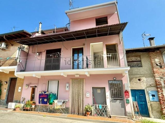 Rustico in vendita a Vignale Nuovo, Piemonte