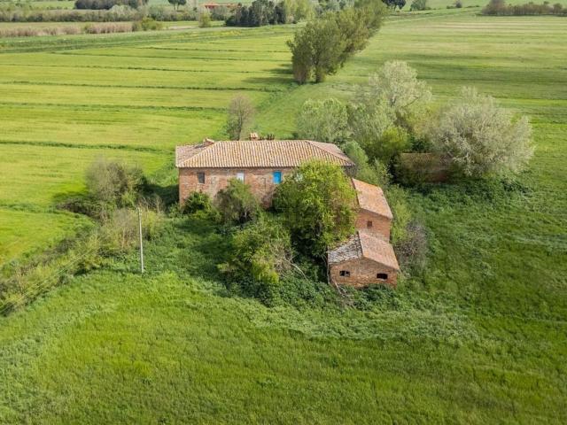 Rustico in vendita a Torrita, Toscana