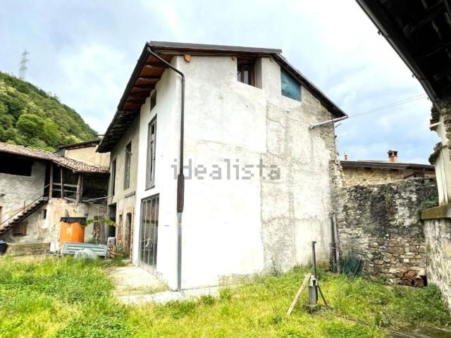Rustico in vendita a Adro, Lombardia