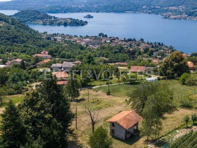 Rustico in vendita a Pratolungo, Pettenasco