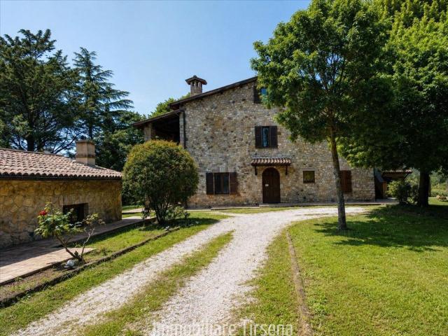 Rustico in vendita a Orvieto, Umbria