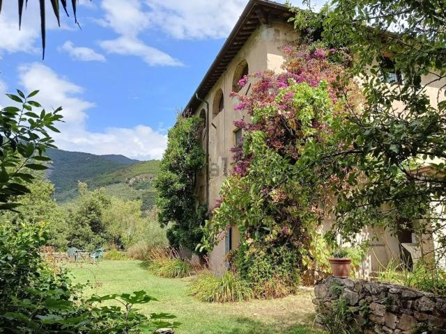 Rustico in vendita a Castelmaggiore, Calci