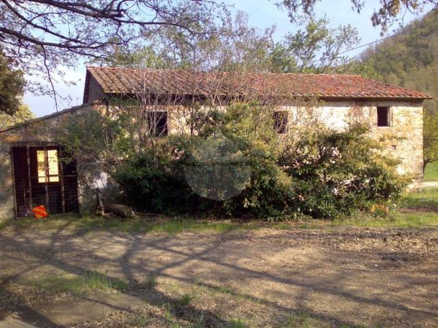 Rustico in vendita a Unione di Comuni Valdarno e Valdisieve, Pontassieve