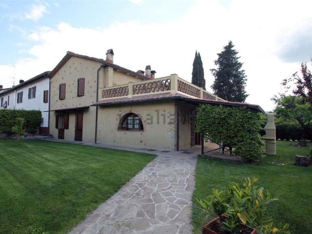 Rustico in vendita a Castellina In Chianti, Toscana