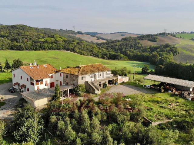 Rustico in vendita a Montecatini Val Di Cecina, Toscana