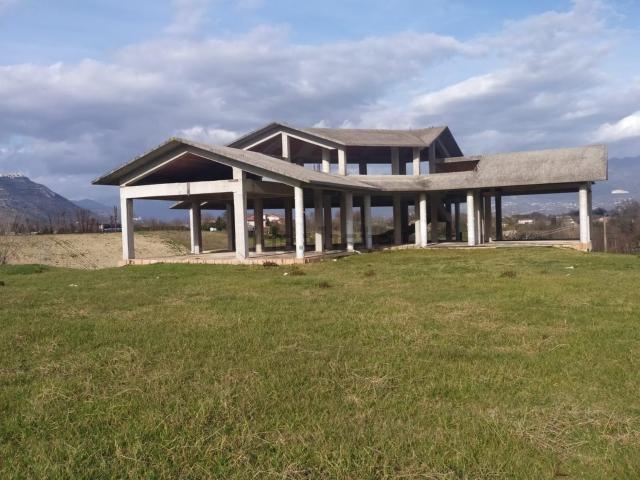 Rustico in vendita a Case Cooperative, Cassino