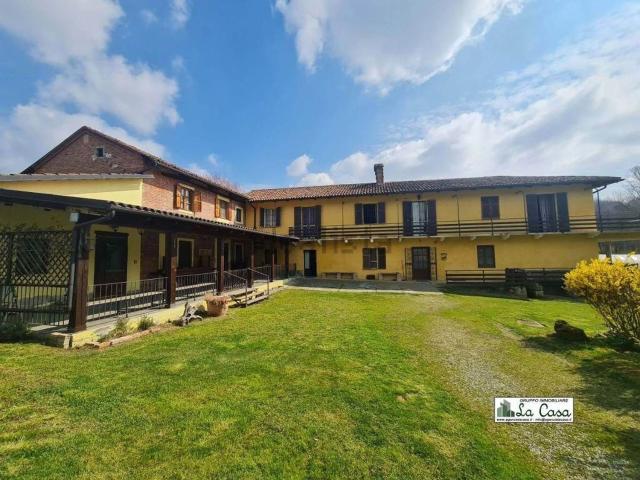 Rustico in vendita a Piemonte, Asti