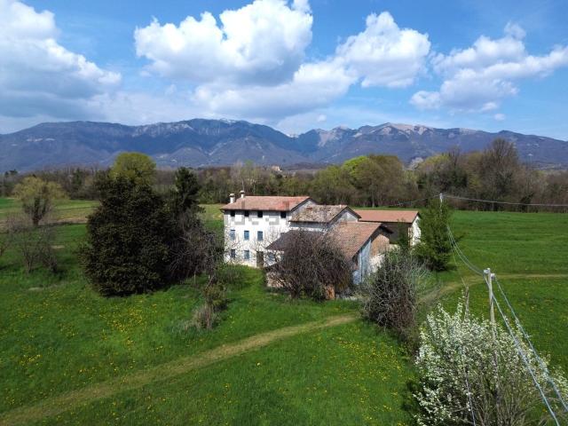 Rustico in vendita a Asolo, Veneto