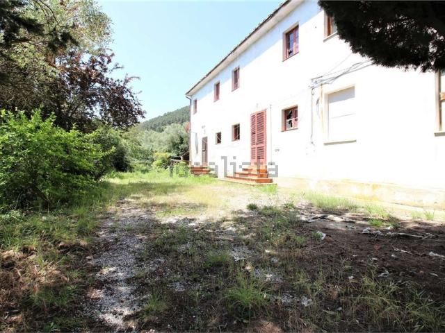 Rustico in vendita a Buti, Toscana
