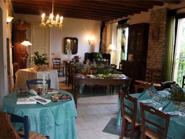 Rustico in vendita a Vigolzone, Reggio Emilia