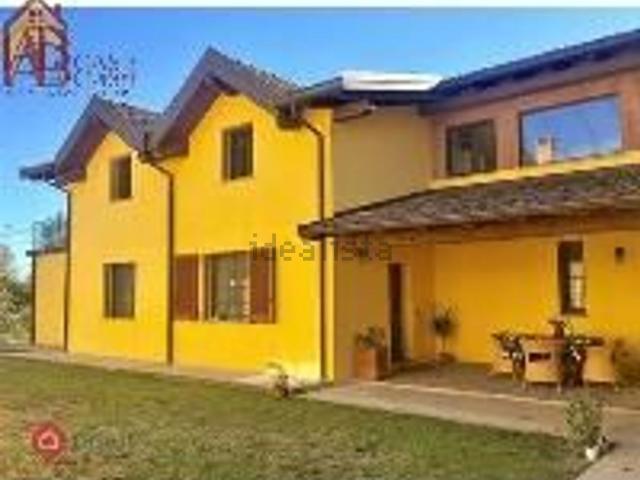 Rustico in vendita a Gambolò, Lombardia