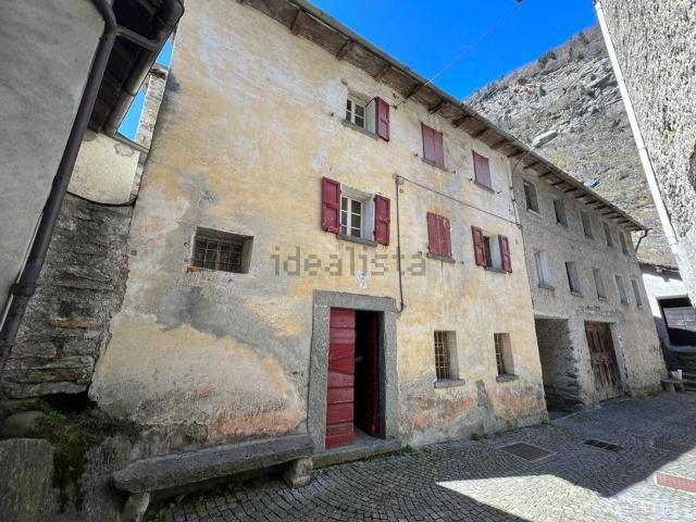 Rustico in vendita a Comunità montana della Valchiavenna, San Giacomo Filippo