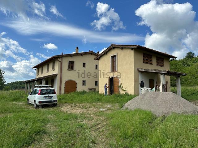 Rustico in vendita a Castelfranco Piandiscò, Toscana