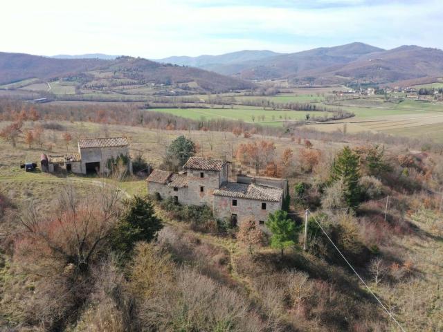 Rustico in vendita a Umbertide, Umbria