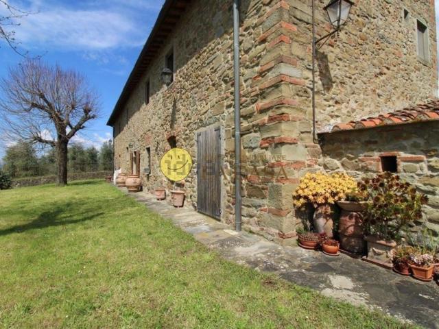 Rustico in vendita a Unione di Comuni Valdarno e Valdisieve, Reggello