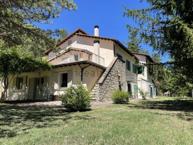 Rustico in vendita a Preci, Umbria