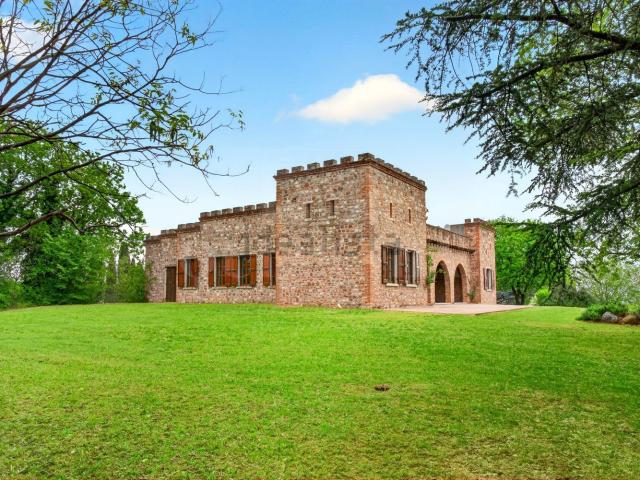 Rustico in vendita a Volta Mantovana, Lombardia
