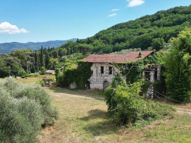 Rustico in vendita a Vicopelago, Bagni Di Lucca Ponte