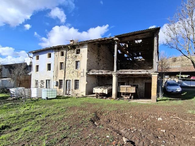 Rustico in vendita a Vestenanova, Veneto