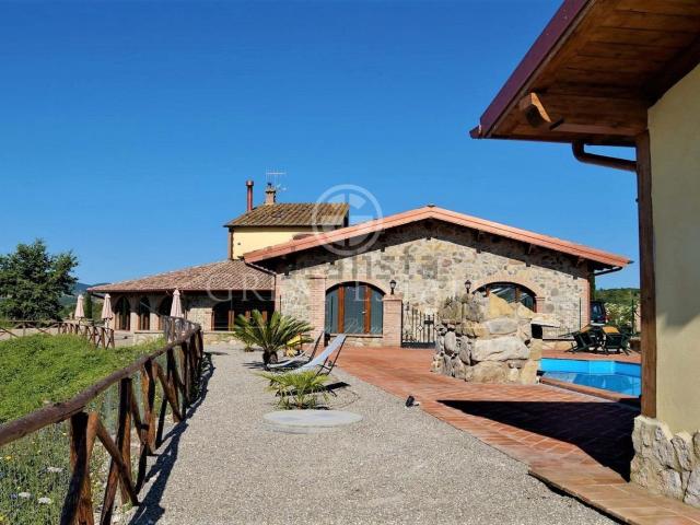 Rustico in vendita a Ficulle, Terni
