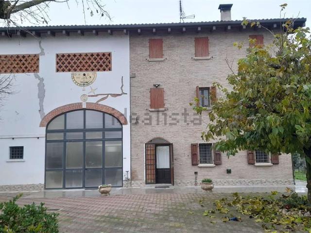 Rustico in vendita a Unione dei comuni del Sorbara, Ravarino
