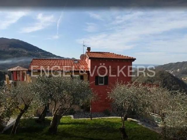 Rustico in vendita a Carasco, Liguria