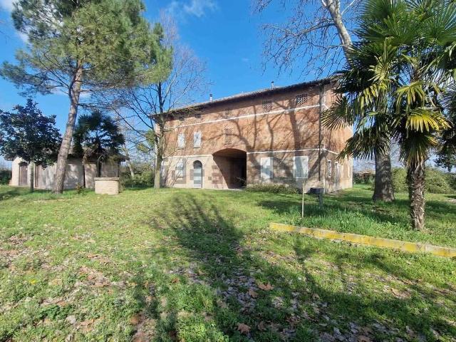 Rustico in vendita a Pianura Reggiana, Re
