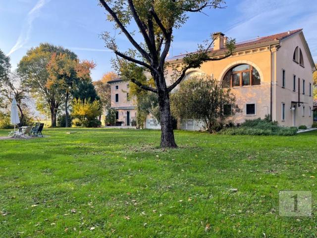 Rustico in vendita a Ponte di Castegnero, Castegnero
