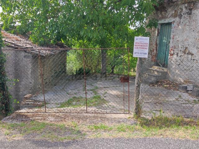 Rustico in vendita a Ferentino, Lazio