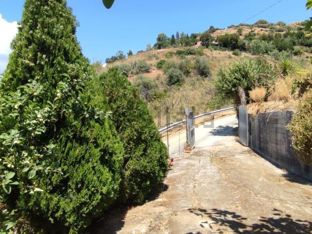 Rustico in vendita a Castelmola, Sicilia
